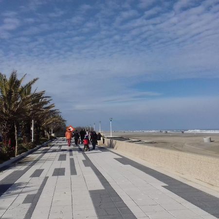 Beau Studio Vue Mer Canet Sud Exterior photo